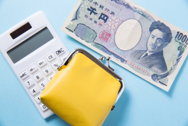 剪定の費用相場は単価制か日当制