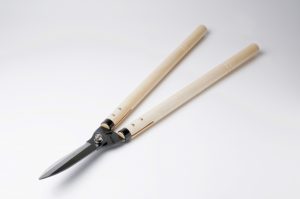 刈り込みバサミ